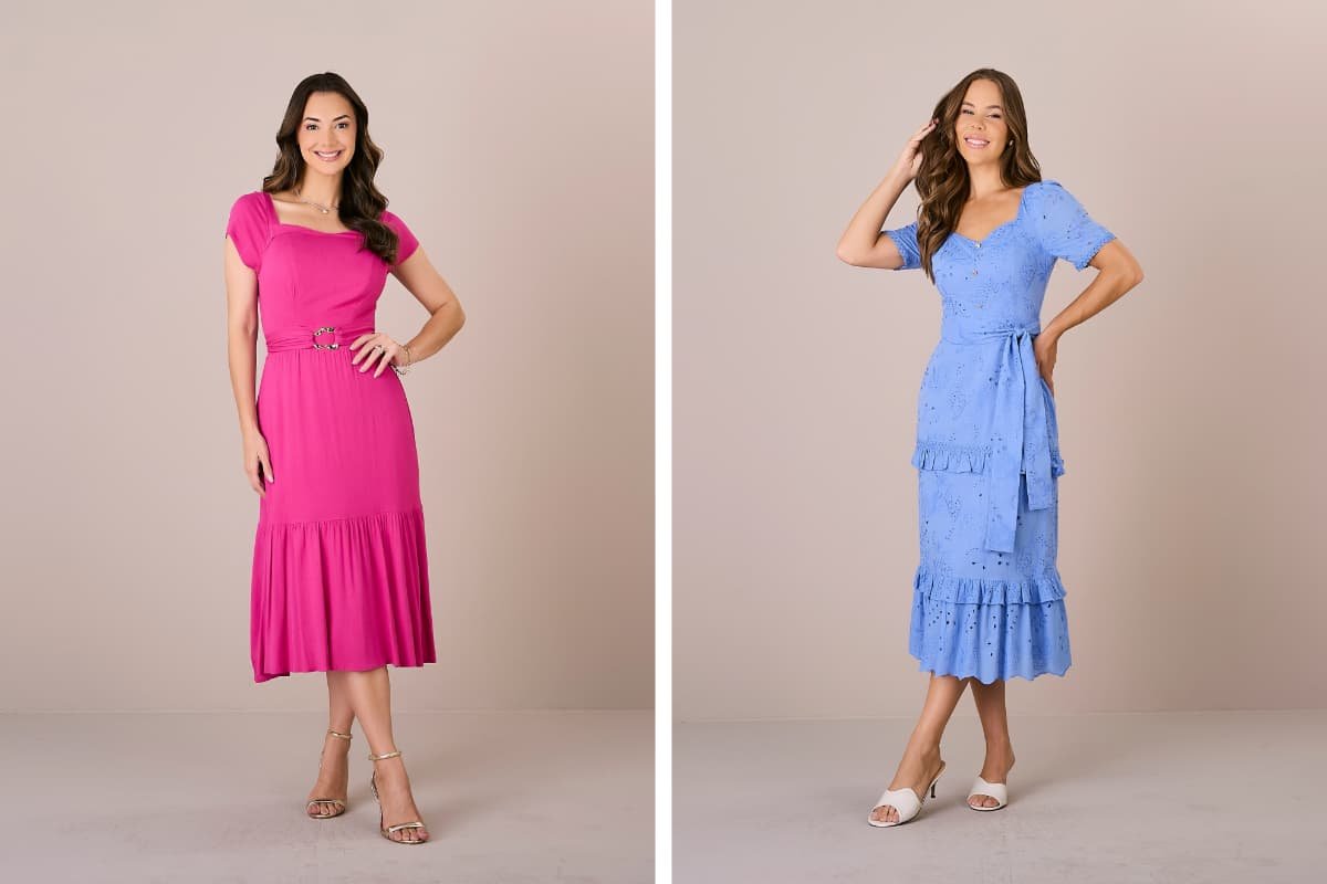 mulheres posando para a foto usando vestidos