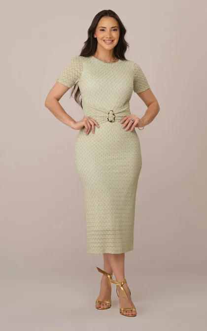 6330 21648 1 vestido midi na renda texturizada adriana tata martello